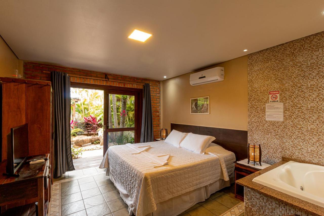 Pousada Descanso Do Rei - Vista Para O Mar & Melhor Localizacao Da Praia Do Rosa Ngoại thất bức ảnh